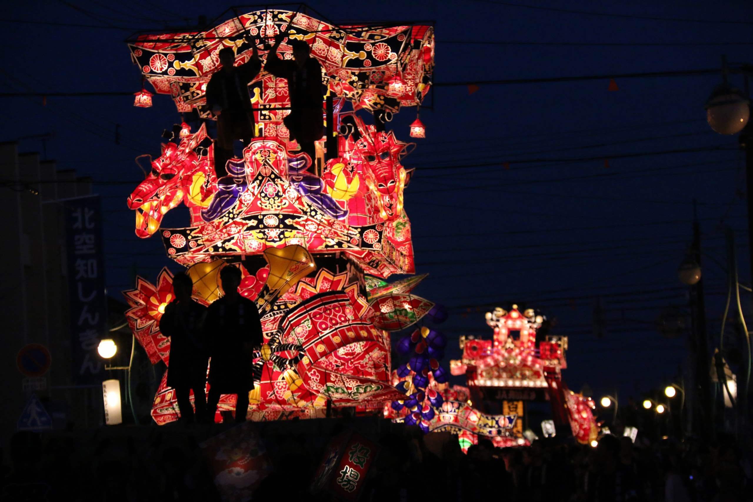 熱血沸騰的夏日祭典！北海道沼田町「夜高行燈祭」