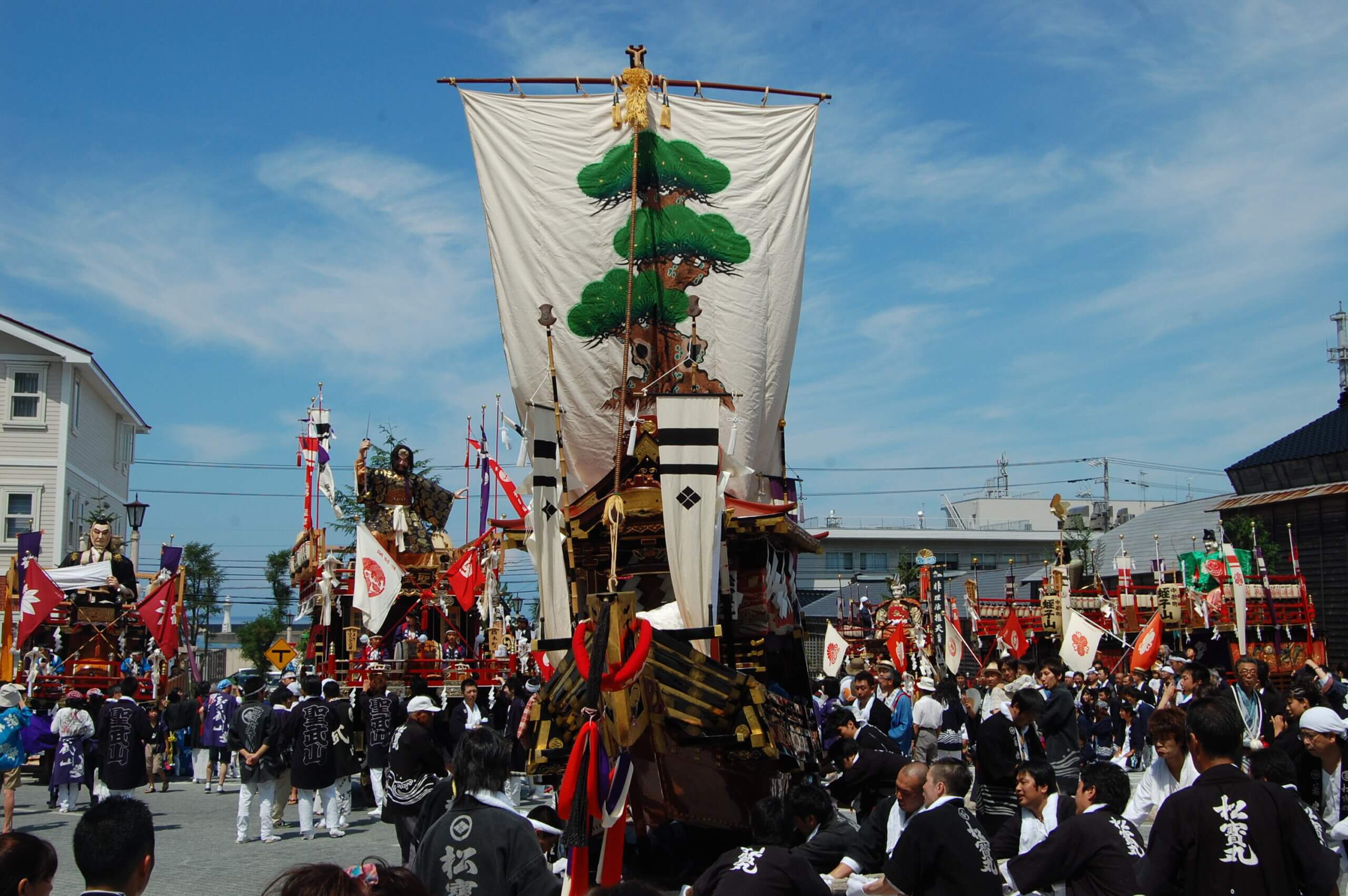 北海道三大祭典之一的「江差・姥神大神宮渡御祭」